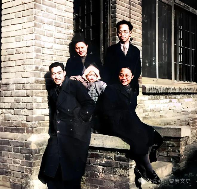 送回安葬八宝山公墓家人才知其身份女作家去台湾失联32年后骨灰被(图6)